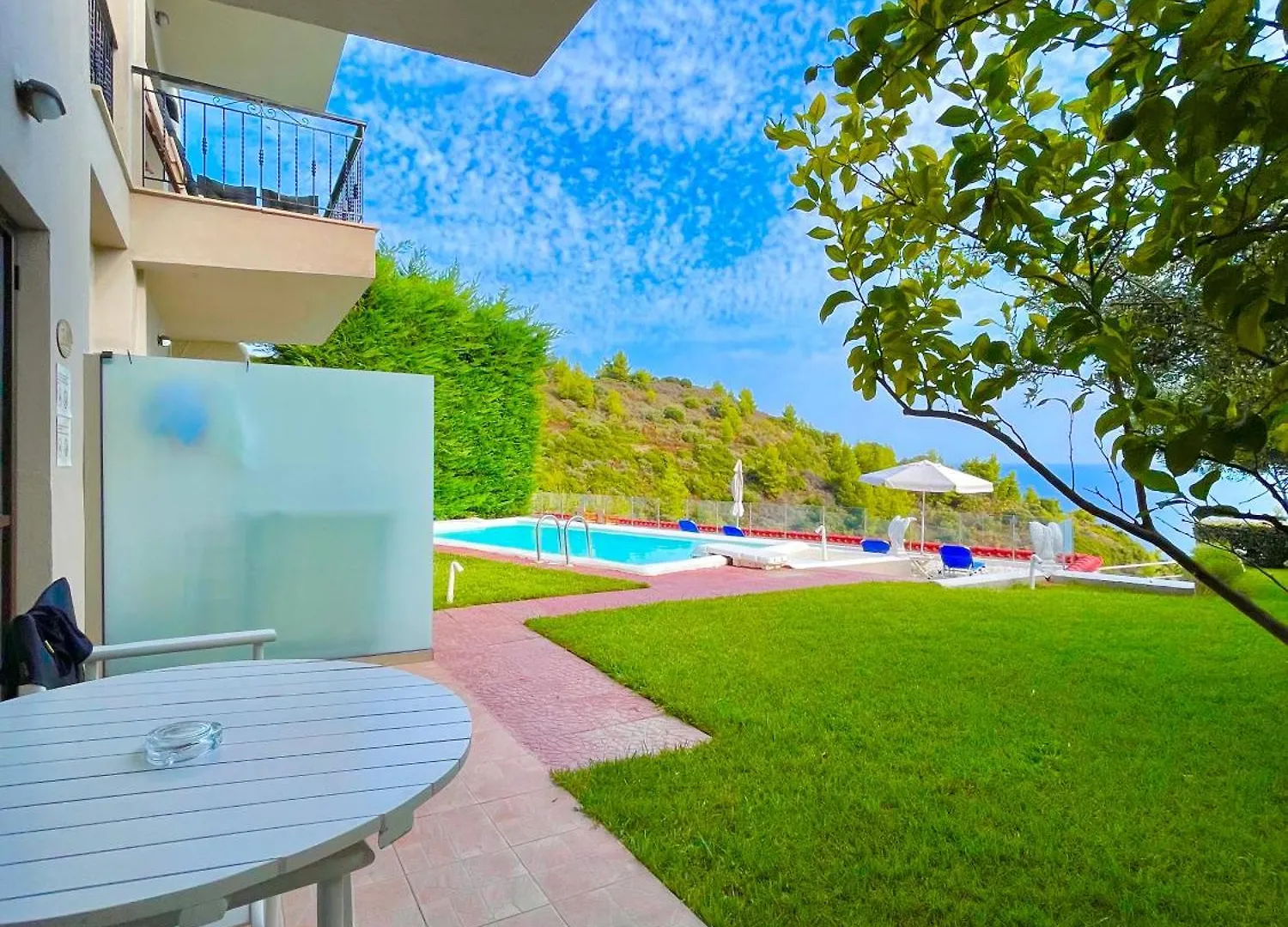 Koumaros Aparthotel Agia Paraskevi   Agia Paraskevi (Kassandra)