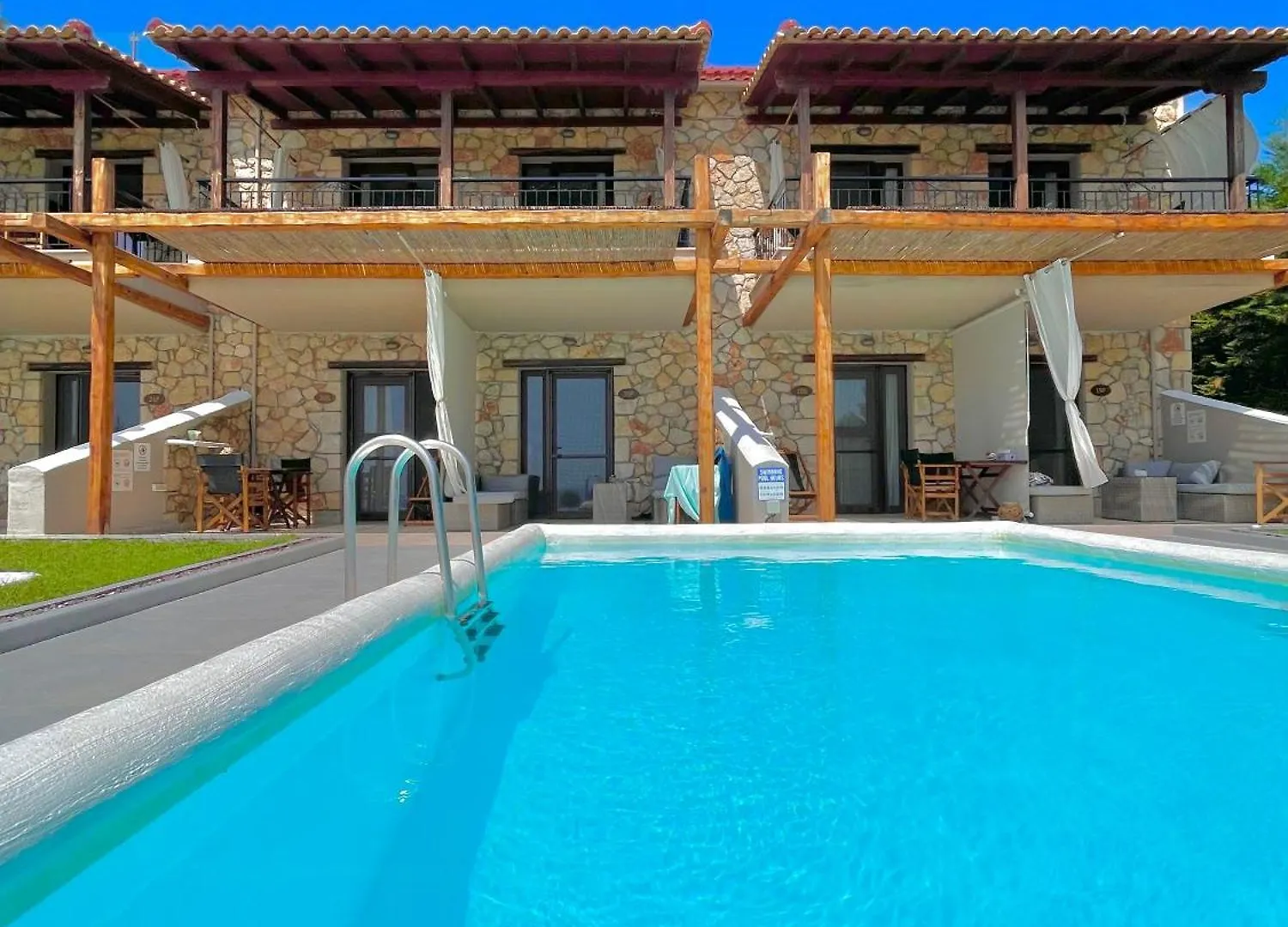 Koumaros Aparthotel Agia Paraskevi   Agia Paraskevi (Kassandra)